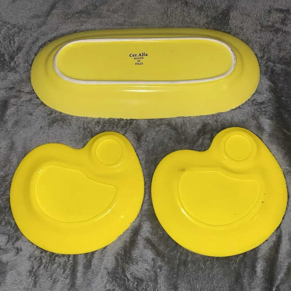 Art Easel Plates and Snack Tray Bright Yellow Set of 3